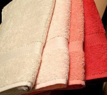 Prosoape contrafăcute de peste 200.000 euro, confiscate în Portul Constanţa